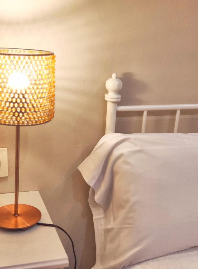 Hostal Orleans Βαρκελώνη Εξωτερικό φωτογραφία