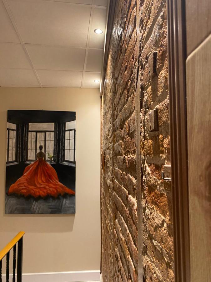 Hostal Orleans Βαρκελώνη Εξωτερικό φωτογραφία
