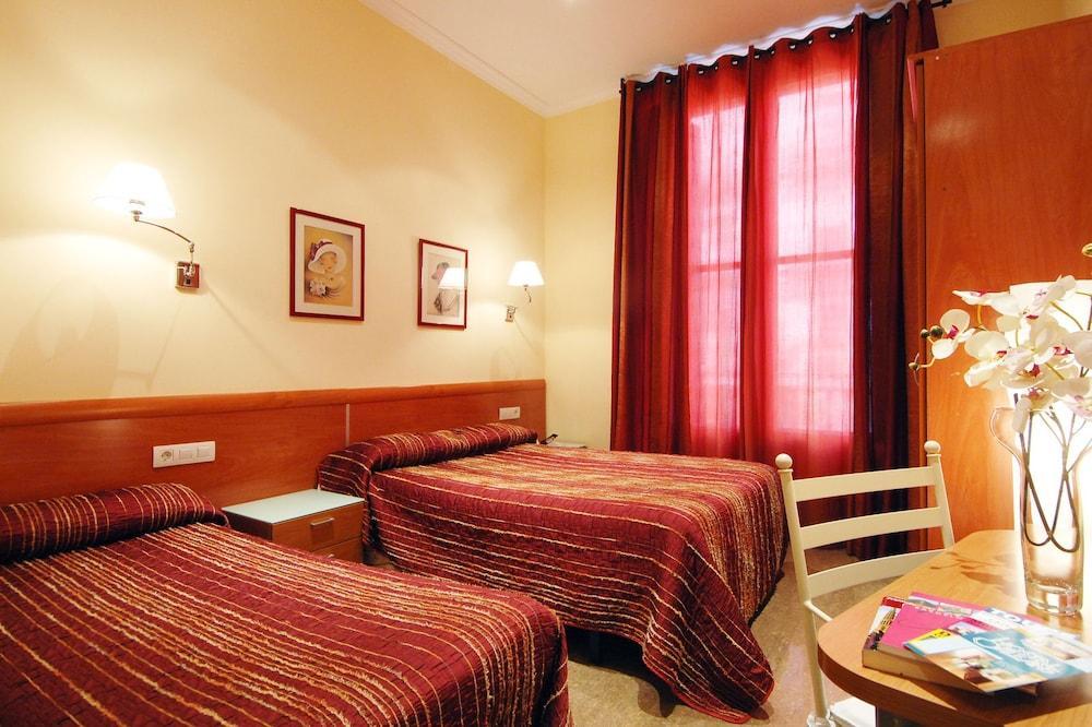 Hostal Orleans Βαρκελώνη Εξωτερικό φωτογραφία