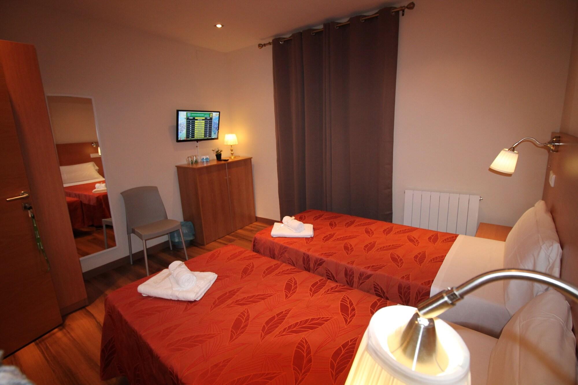 Hostal Orleans Βαρκελώνη Εξωτερικό φωτογραφία
